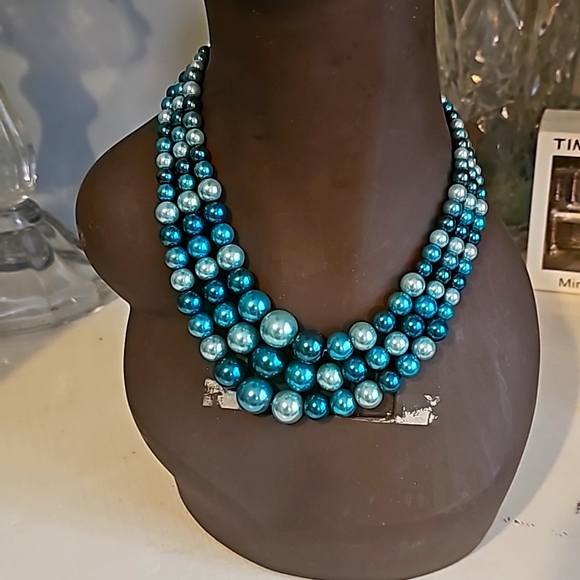 Chunky Turquoise Pearl Necklace & Earrings Set, Bridal Multi Strand Necklace - Picture 5 of 9